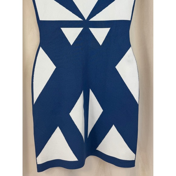 BCBGMaxAzria Evinna Blue & White Geometric Jacquard Sheath Dress – Size Small - Picture 3 of 7